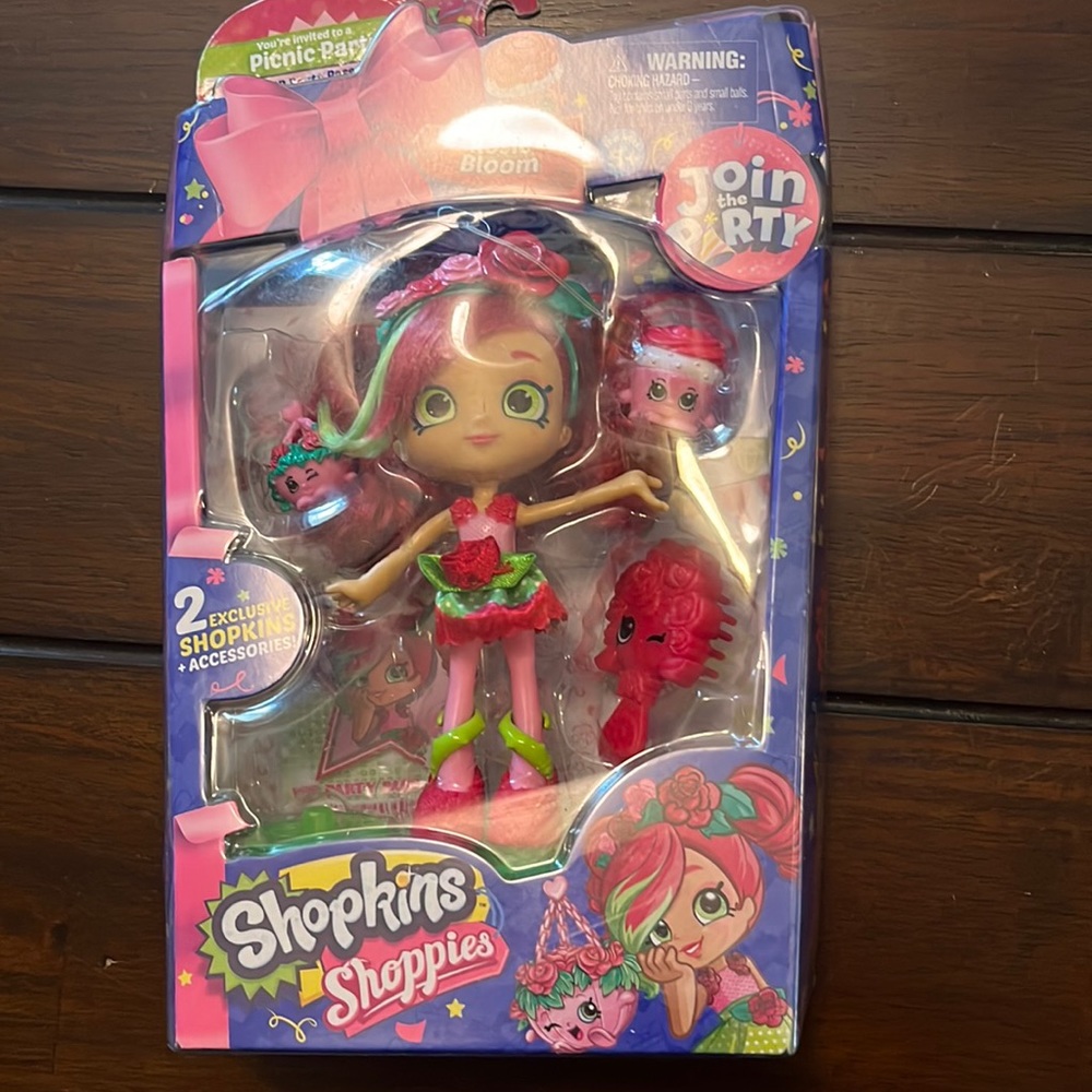 Shopkins Join The Party Rosie Bloom .